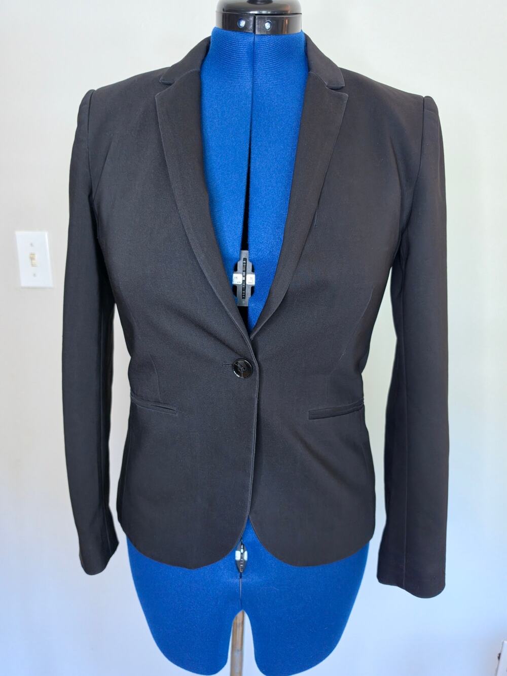H&M Black One Button Tailored Blazer Women's Size 10 Jacket Blazer